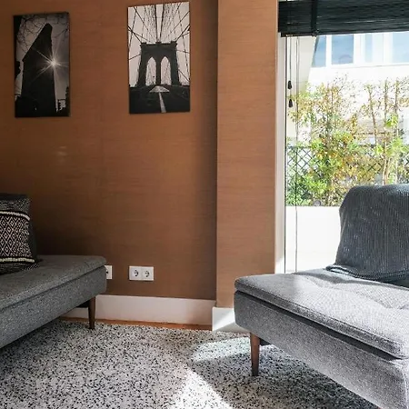 Apartment House Of Joy