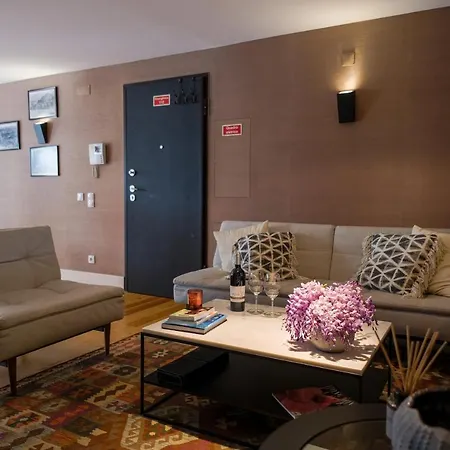 Apartment House Of Joy